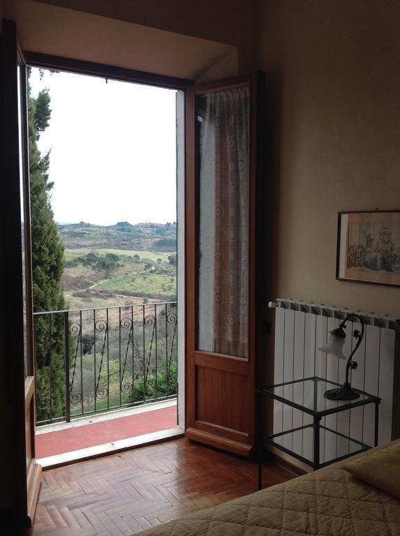 Villa La Romita Ospitalita Rurale Familiare Montisi Habitación foto